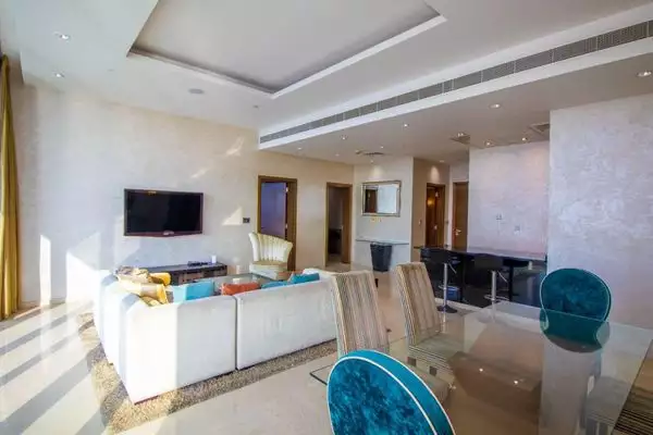 Flat 159m² in UAE, Dubai. Priced at 1211120€ rent photo-2