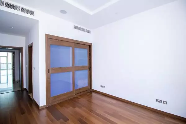 Flat 159m² in UAE, Dubai. Priced at 1123720€ rent photo-11