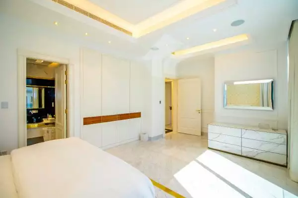 Villa 622m² in UAE, Dubai. Priced at 9489189€ rent photo-16