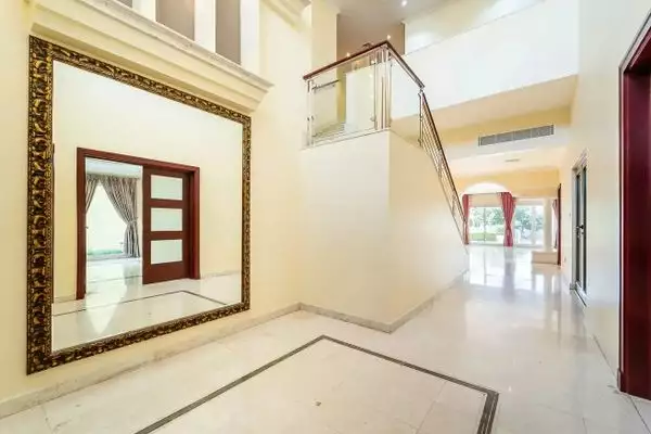 Villa 604m² in UAE, Dubai. Priced at 4869452€ rent photo-4