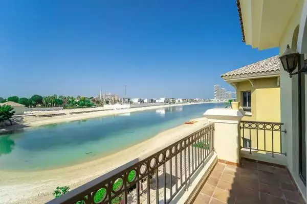 Villa 604m² in UAE, Dubai. Priced at 4869452€ rent photo-7