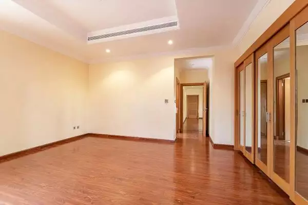 Villa 604m² in UAE, Dubai. Priced at 4869452€ rent photo-9