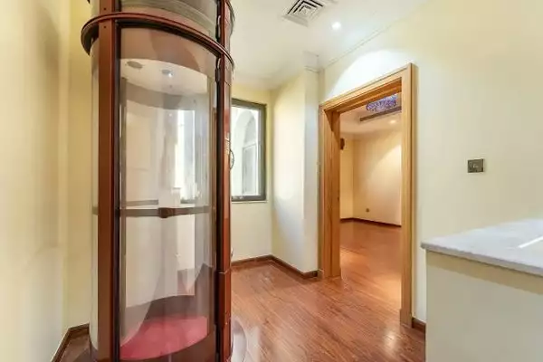 Villa 604m² in UAE, Dubai. Priced at 4869452€ rent photo-12