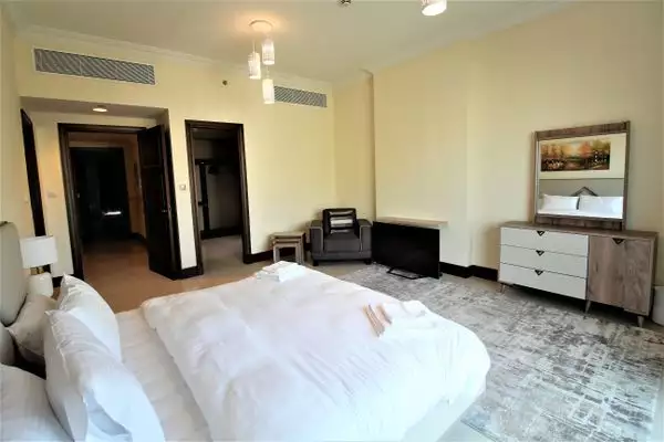 Flat 446m² in UAE, Dubai. Priced at 1498293€ rent photo-10