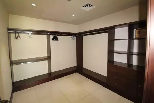 Flat 446m² in UAE, Dubai. Priced at 1498293€ rent photo-11