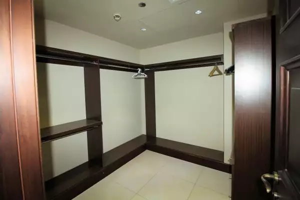Flat 446m² in UAE, Dubai. Priced at 1498293€ rent photo-18