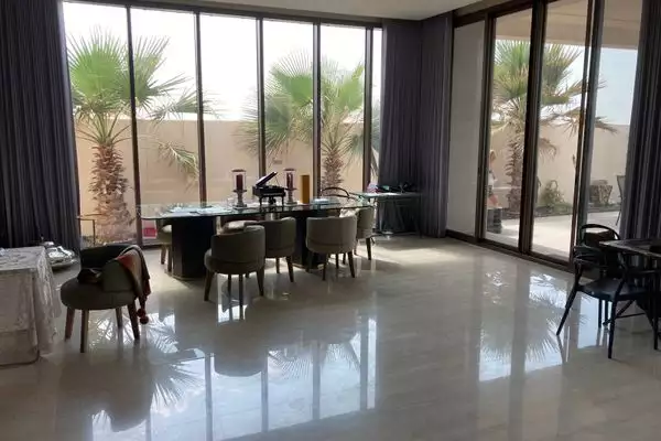 Villa 849m² in UAE, Abu Dhabi. Priced at 9988620€ rent photo-6