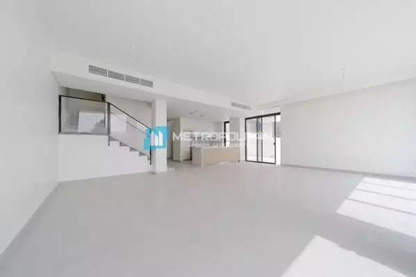 Villa 323m² in UAE, Dubai. Priced at 2622013€ rent photo-2