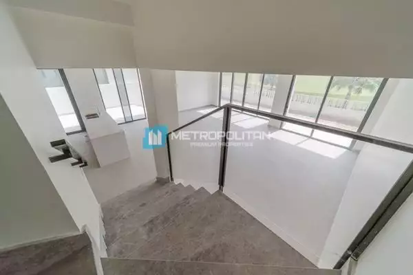 Villa 323m² in UAE, Dubai. Priced at 2622013€ rent photo-8
