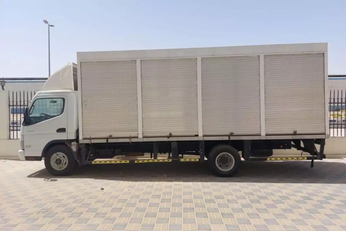Other Properties 500m² in UAE, Abu Dhabi. Priced at 374573€ rent photo-1