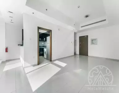 Buy in UAE for 527919€