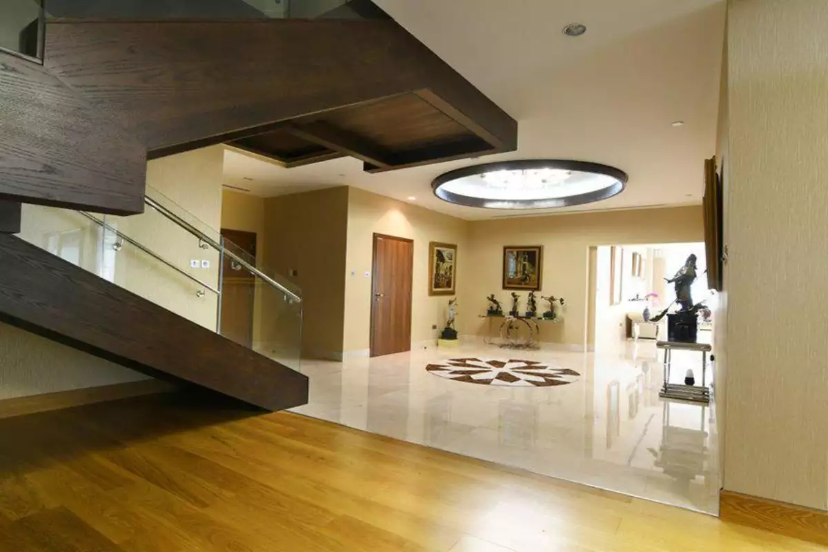 Flat 850m² in UAE, Abu Dhabi. Priced at 2260231€ rent photo-11