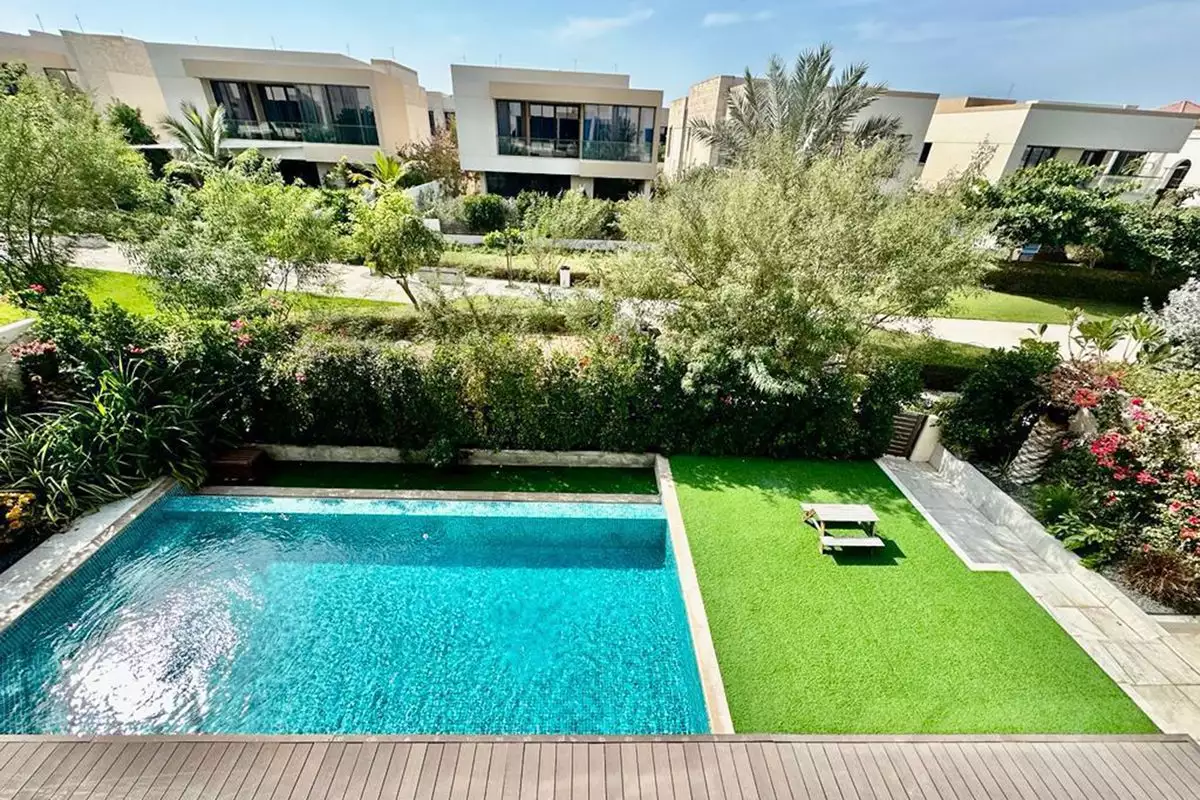 Villa 630m² in UAE, Abu Dhabi. Priced at 3885452€ rent photo-3