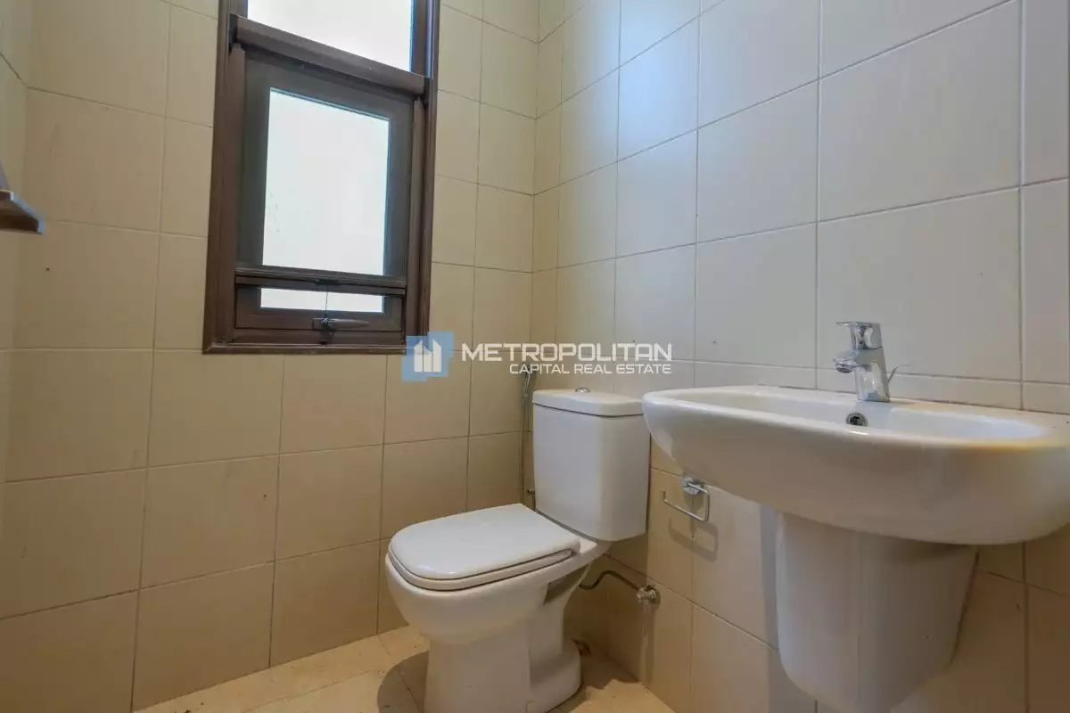 Villa 630m² in UAE, Abu Dhabi. Priced at 3885452€ rent photo-17