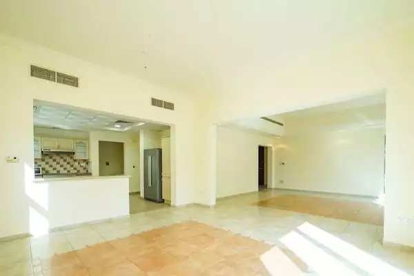 Villa 618m² in UAE, Dubai. Priced at 1748008€ rent photo-4