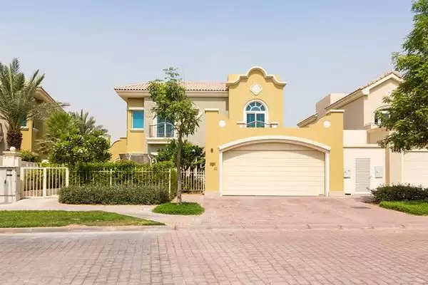 Villa 618m² in UAE, Dubai. Priced at 1748008€ rent photo-5