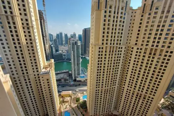 Flat 135m² in UAE, Dubai. Priced at 549374€ rent photo-3