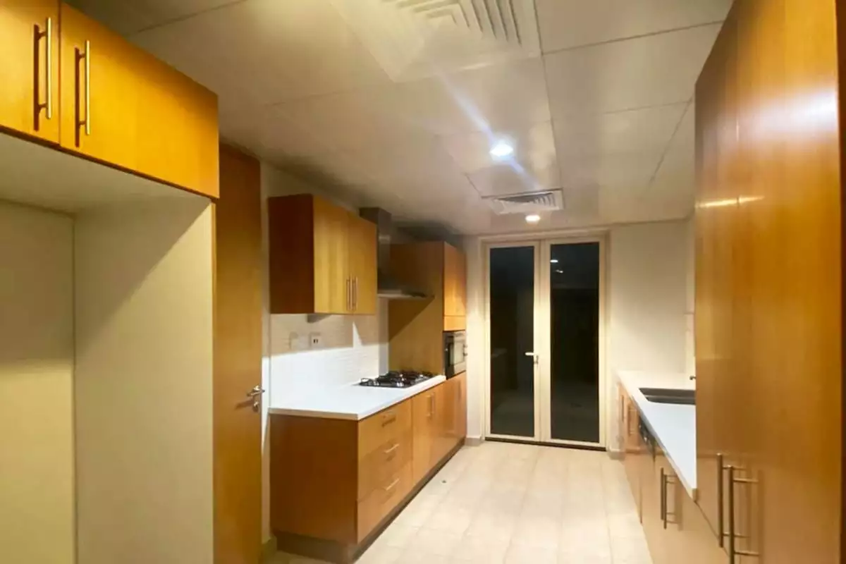 Villa 640m² in UAE, Abu Dhabi. Priced at 1132482€ rent photo-13