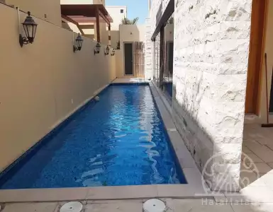 Buy in UAE for 1132482€