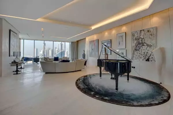 Flat 1765m² in UAE, Dubai. Priced at 44948790€ rent photo-4