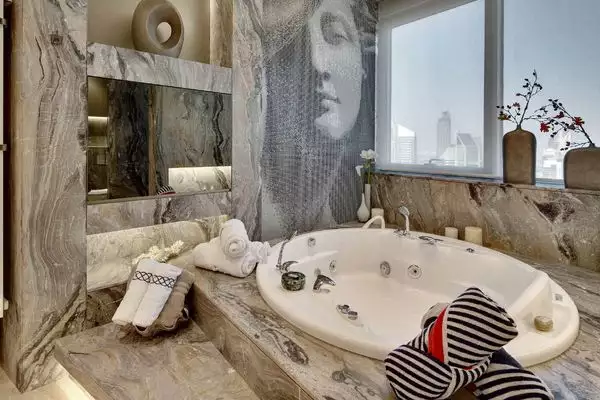 Flat 1765m² in UAE, Dubai. Priced at 44948790€ rent photo-14