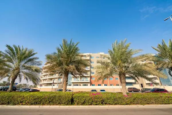 Flat 104m² in UAE, Abu Dhabi. Priced at 204767€ rent photo-5