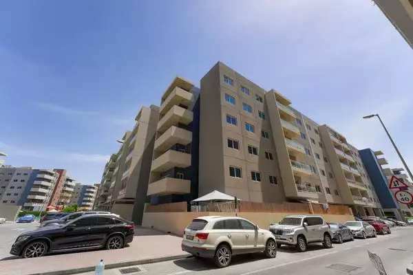 Flat 104m² in UAE, Abu Dhabi. Priced at 204767€ rent photo-17