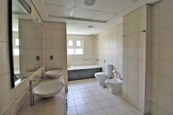 Flat 201m² in UAE, Dubai. Priced at 1048805€ rent photo-9