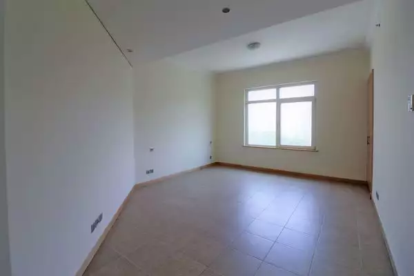 Flat 201m² in UAE, Dubai. Priced at 1048805€ rent photo-13