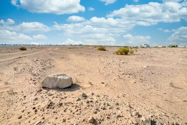 Land 3198m² in UAE, Abu Dhabi. Priced at 1897838€ rent photo-5