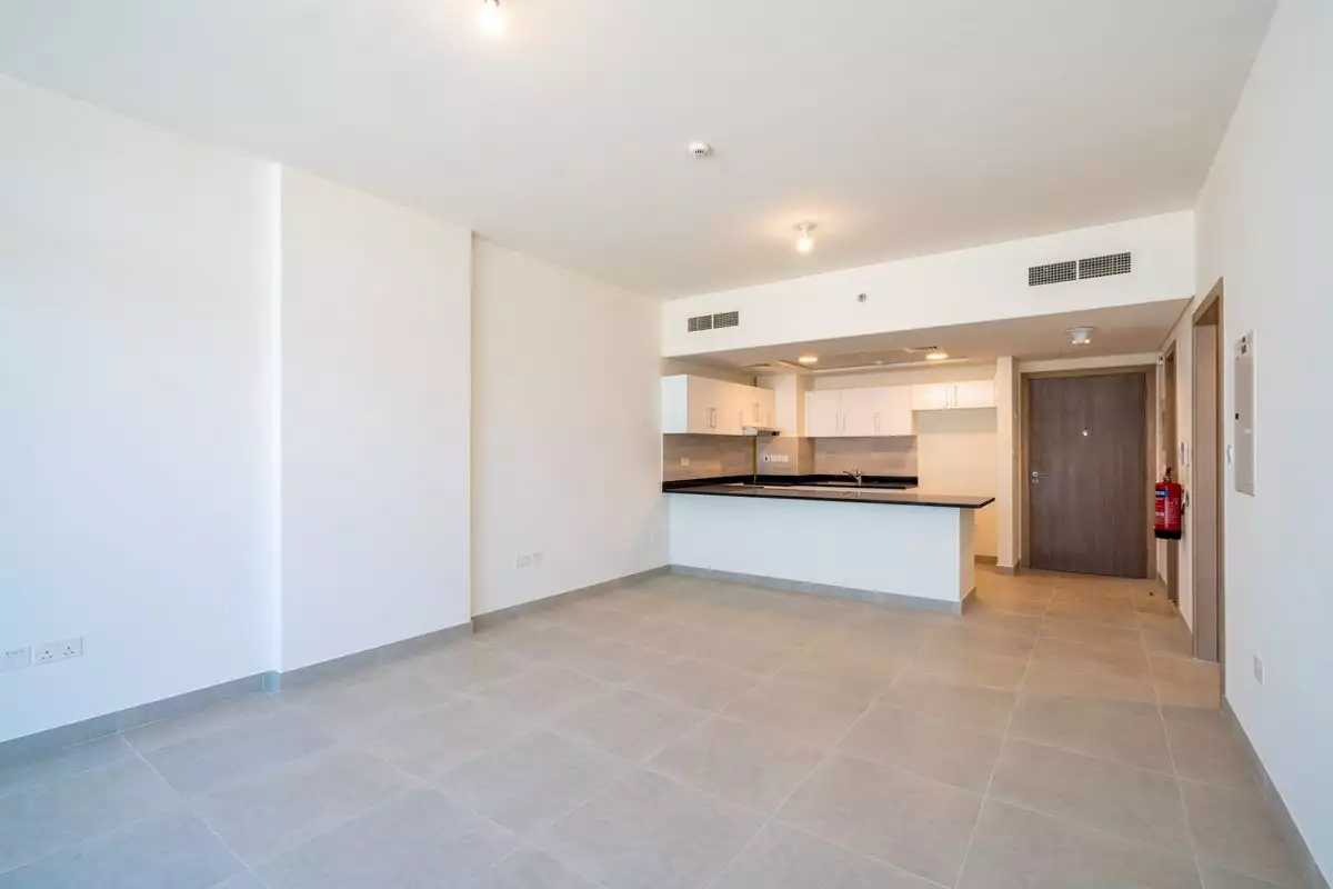Flat 79m² in UAE, Abu Dhabi. Priced at 275397€ rent photo-4