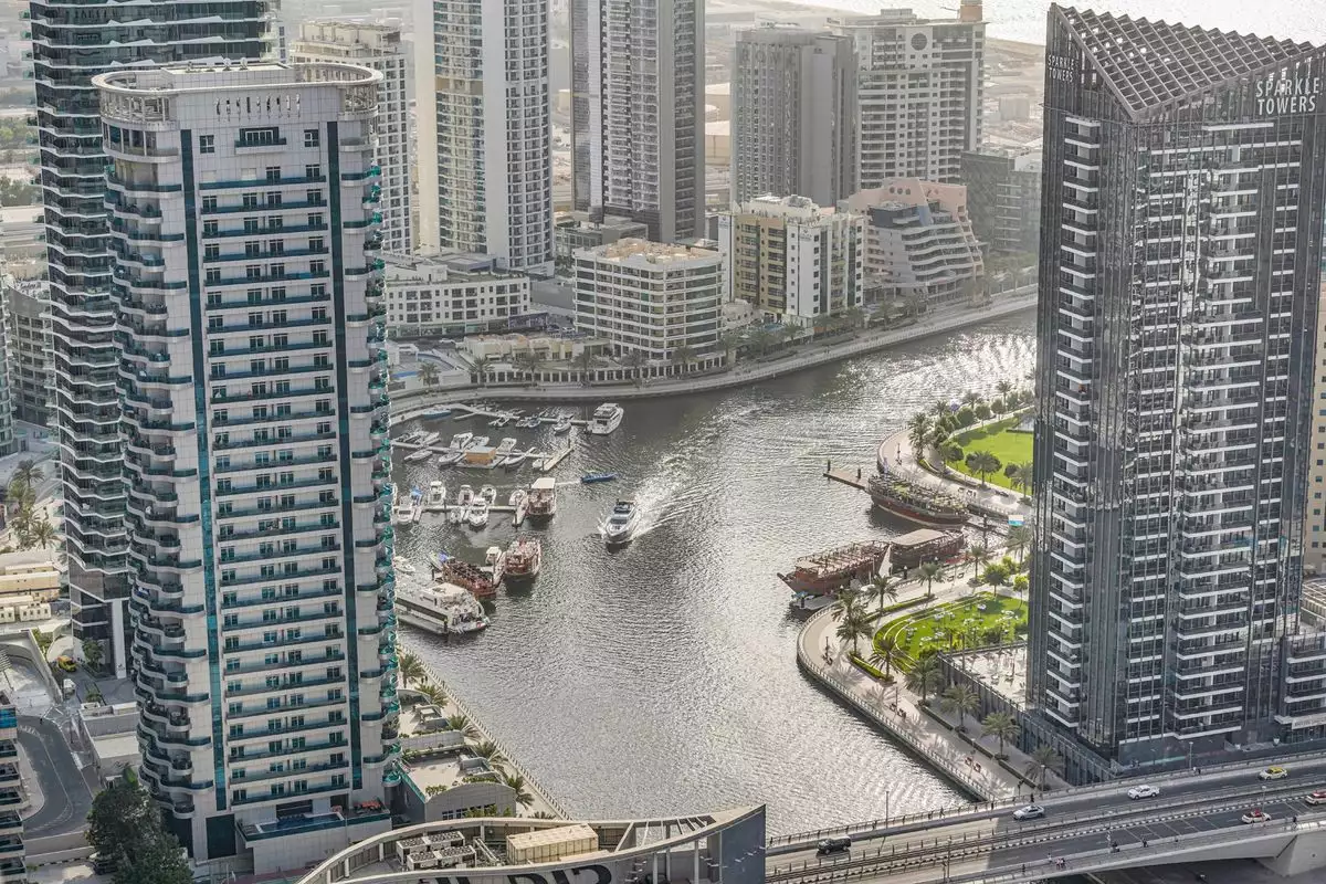 Flat 102m² in UAE, Dubai. Priced at 1207980€ rent photo-26