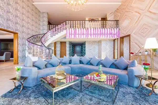 Flat 1217m² in UAE, Dubai. Priced at 5244025€ rent photo-3