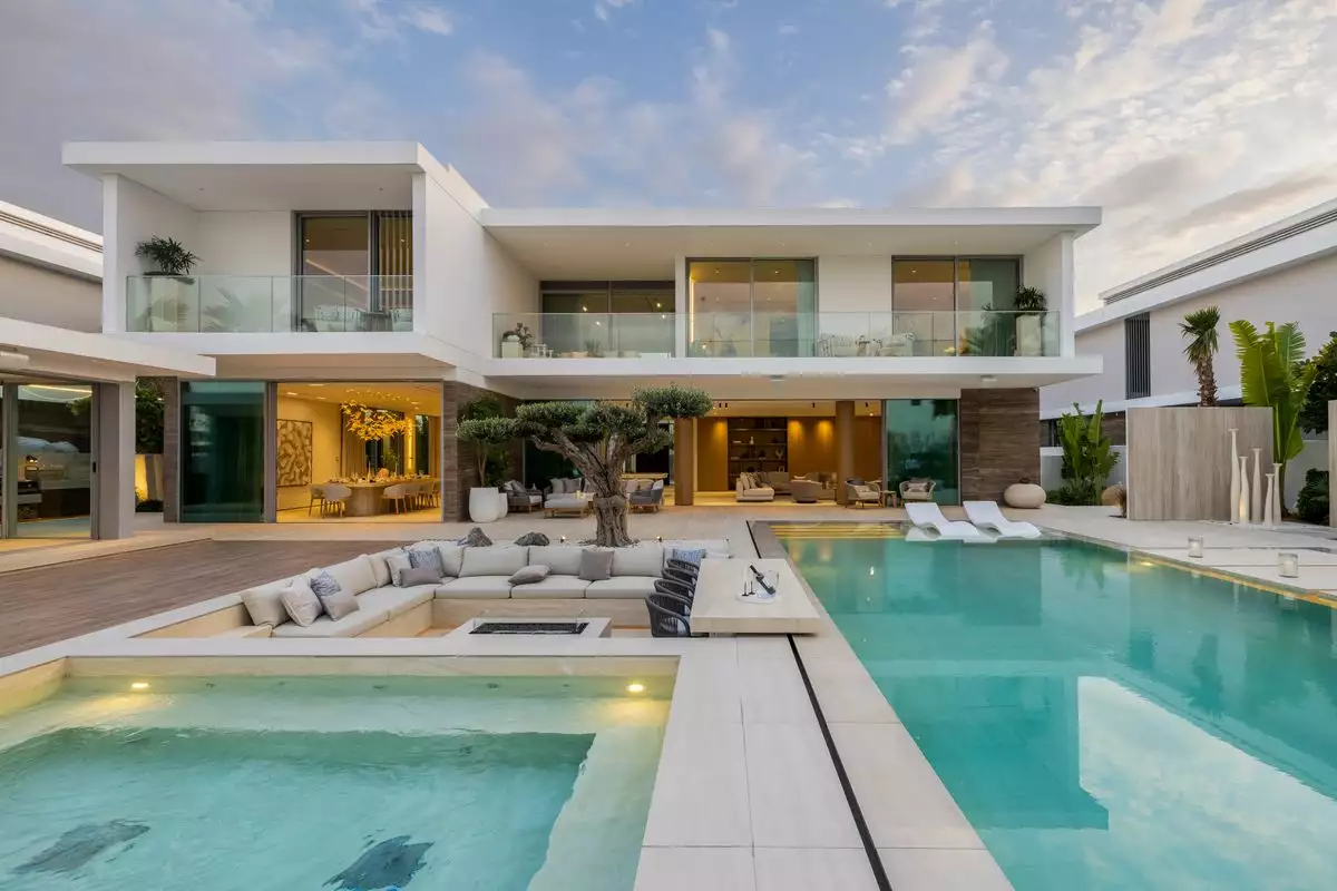 Villa 962m² in UAE, Dubai. Priced at 16231507€ rent photo-8