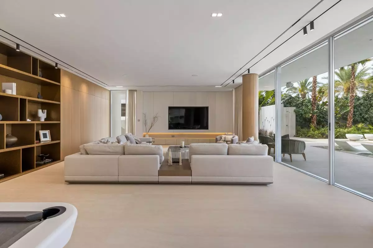 Villa 962m² in UAE, Dubai. Priced at 16231507€ rent photo-9