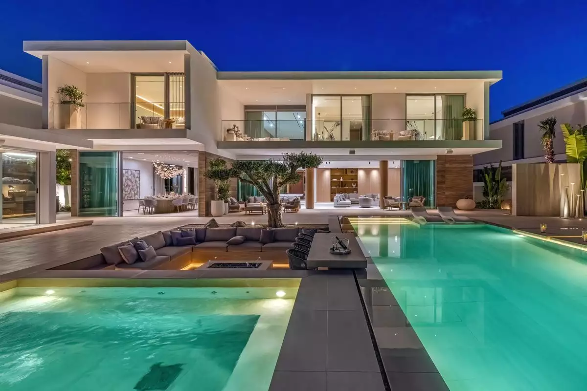 Villa 962m² in UAE, Dubai. Priced at 16231507€ rent photo-13