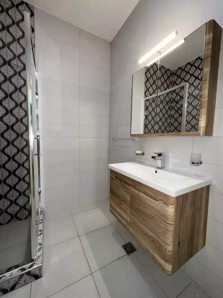 Flat 70m² in Montenegro, Budva. Priced at 198000€ rent photo-11