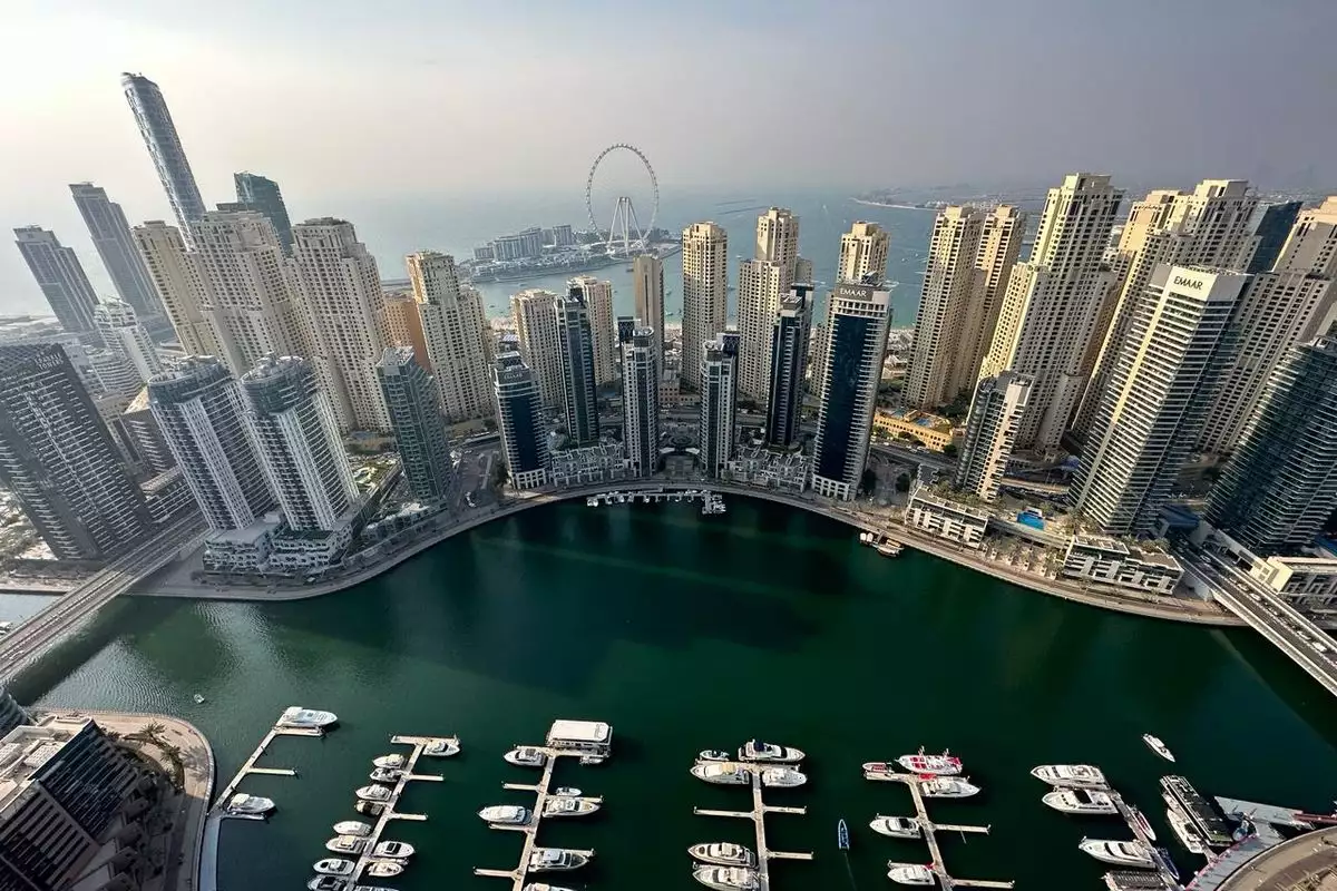 Flat 217m² in UAE, Dubai. Priced at 2244942€ rent photo-5