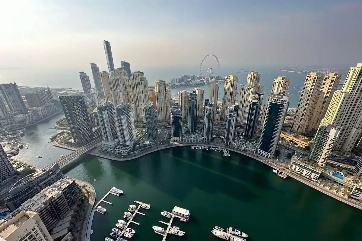 Flat 217m² in UAE, Dubai. Priced at 2244942€ rent photo-9