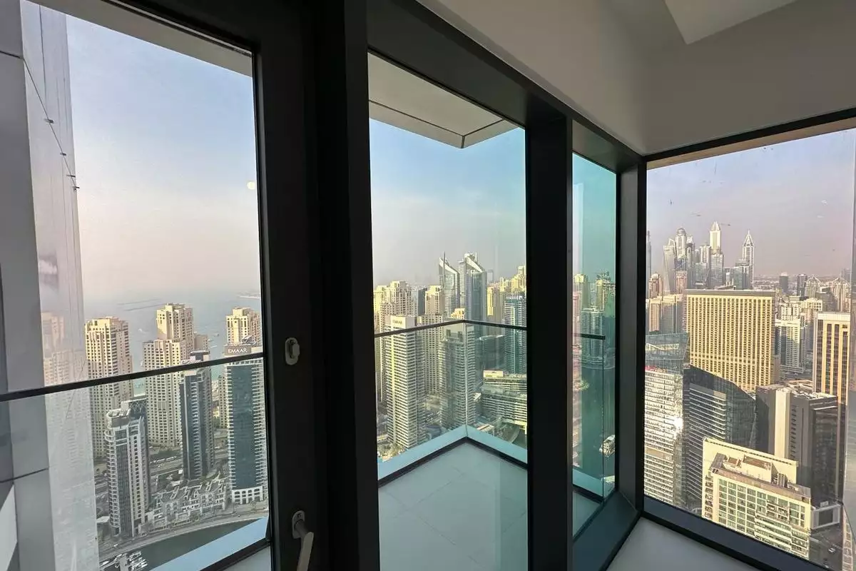 Flat 217m² in UAE, Dubai. Priced at 2244942€ rent photo-19