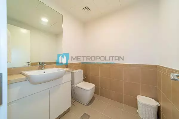 Flat 190m² in UAE, Dubai. Priced at 474434€ rent photo-10