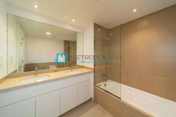 Flat 190m² in UAE, Dubai. Priced at 474434€ rent photo-14