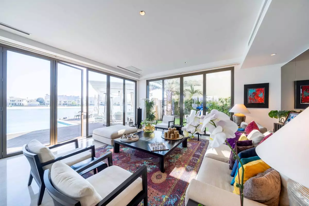 Villa 557m² in UAE, Dubai. Priced at 11324817€ rent photo-11