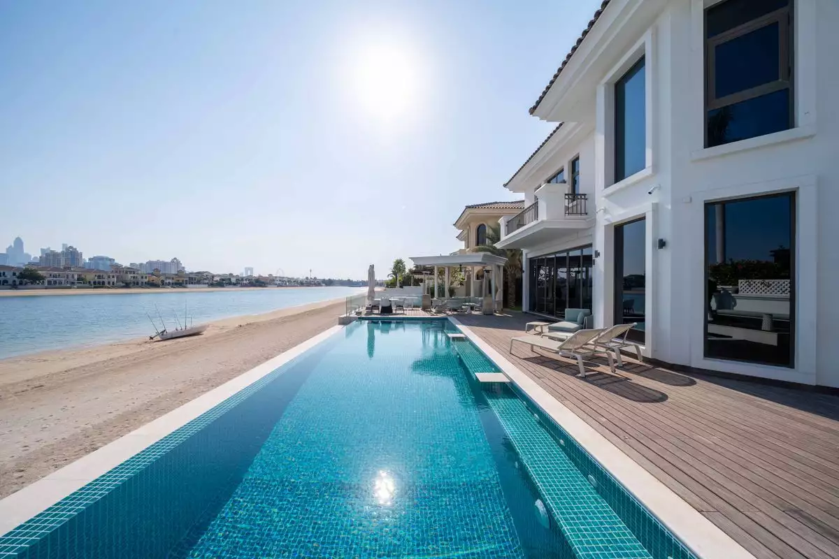 Villa 557m² in UAE, Dubai. Priced at 11324817€ rent photo-22