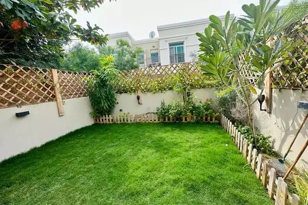 Townhouse 127m² in UAE, Abu Dhabi. Priced at 237230€ rent photo-8