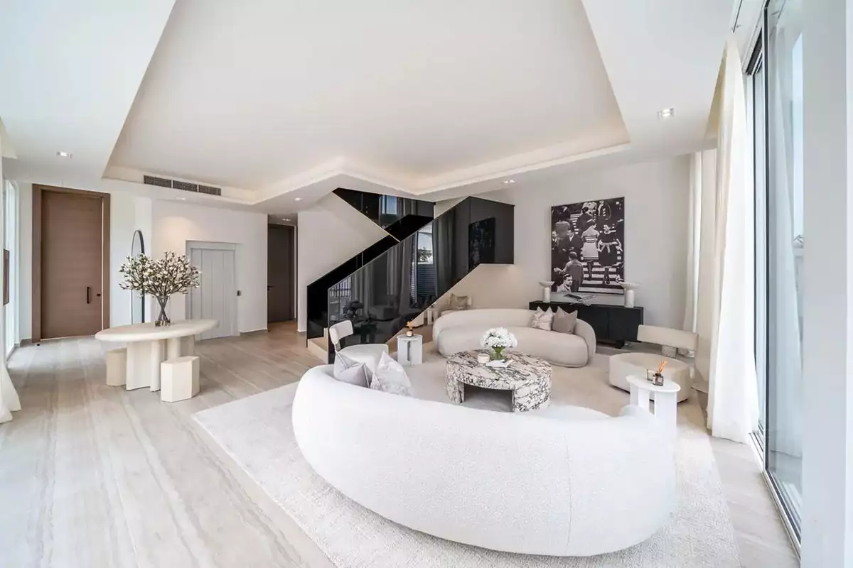 Villa 445m² in UAE, Dubai. Priced at 1601448€ rent photo-2