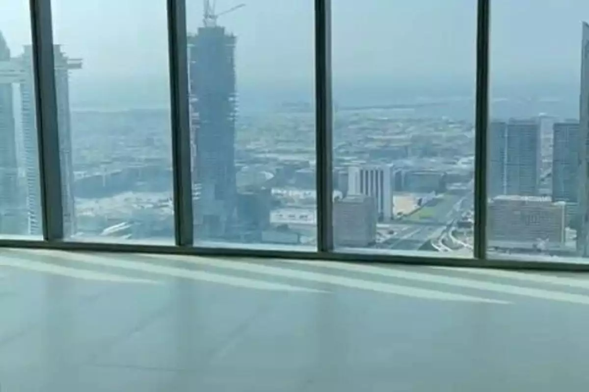 Flat 251m² in UAE, Dubai. Priced at 1872866€ rent photo-3