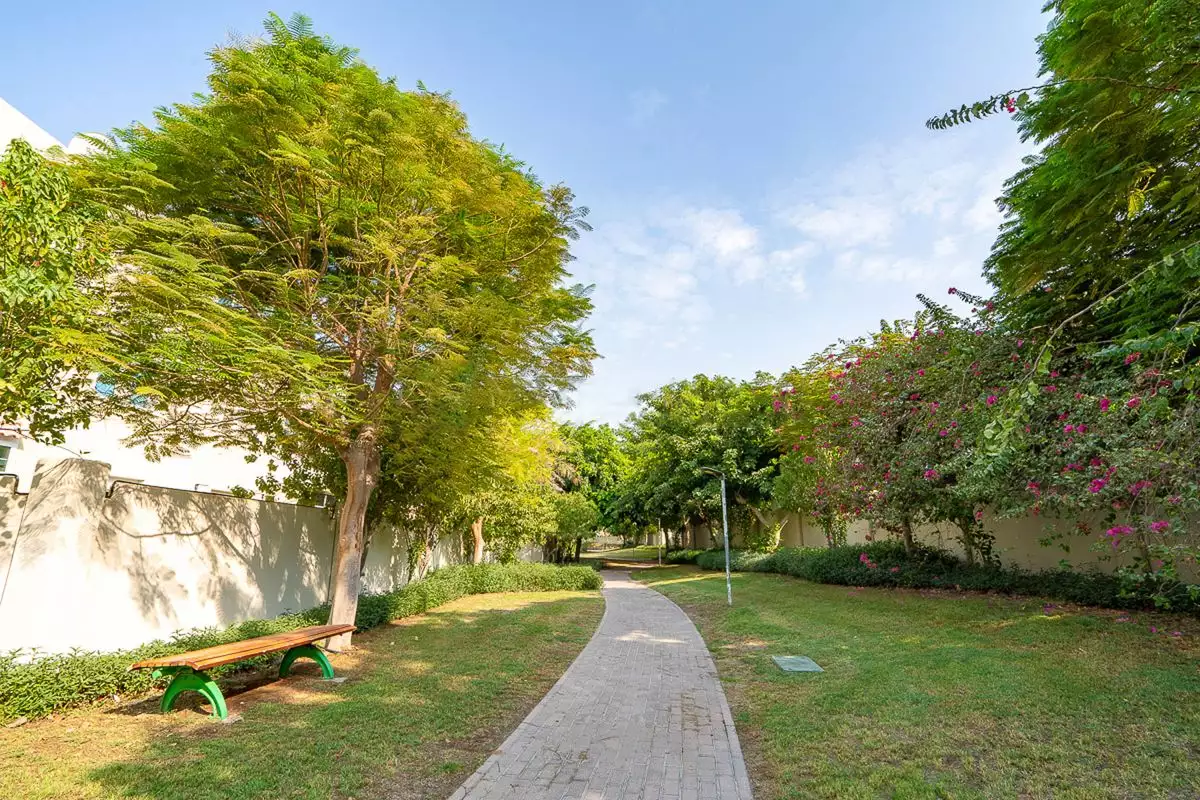 Villa 174m² in UAE, Abu Dhabi. Priced at 452993€ rent photo-8