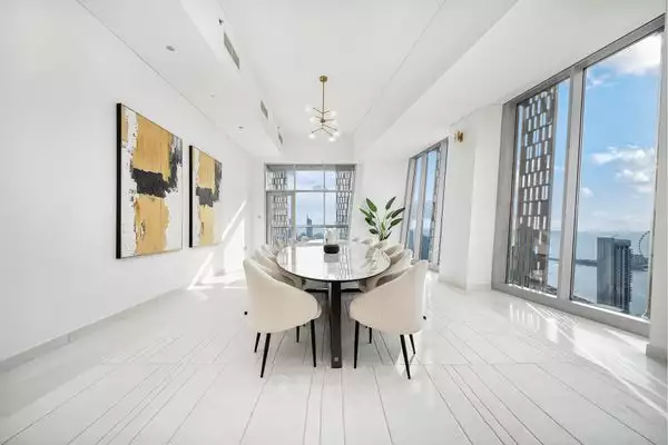 Flat 491m² in UAE, Dubai. Priced at 3695789€ rent photo-6