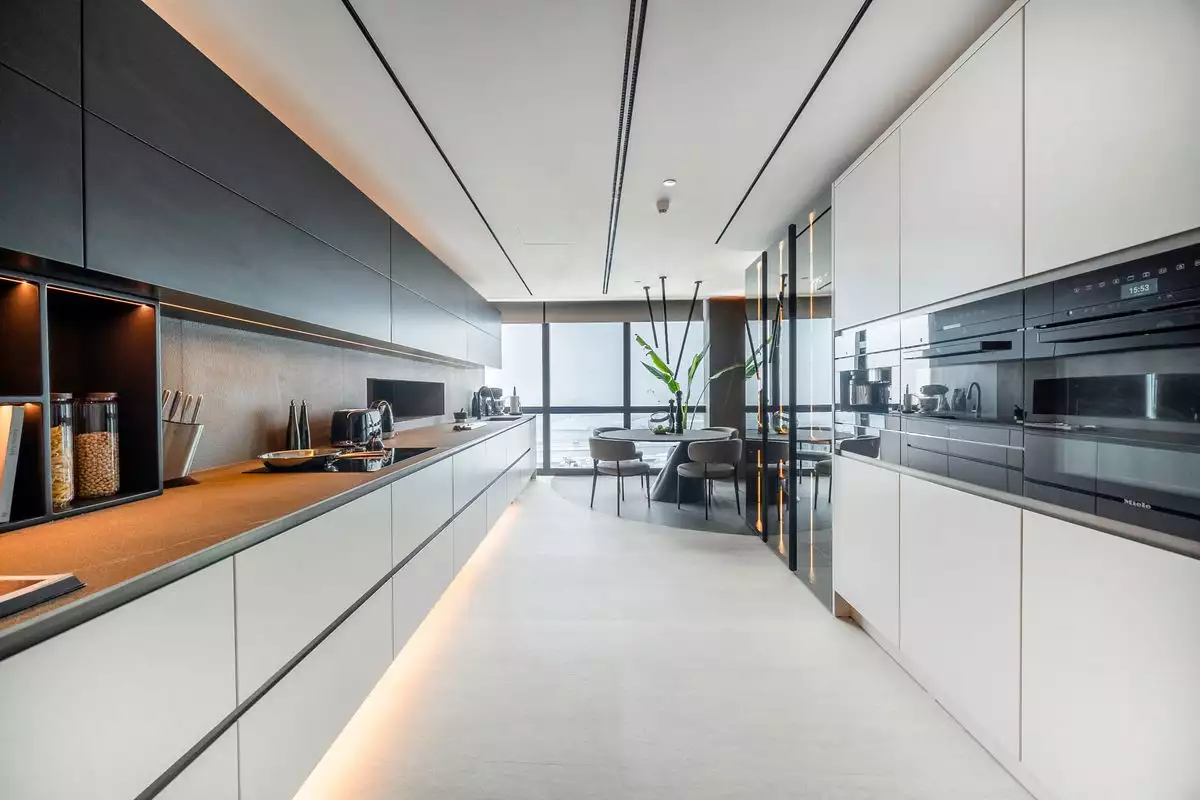Flat 379m² in UAE, Dubai. Priced at 3752147€ rent photo-9